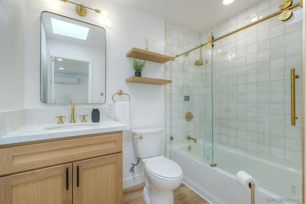 MLS #250041090SD image #15