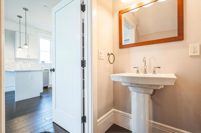 1416 11 Street, Oakland CA: https://media.crmls.org/mediaz/f4d9eff4-167c-418b-8026-10258105df0d.jpg
