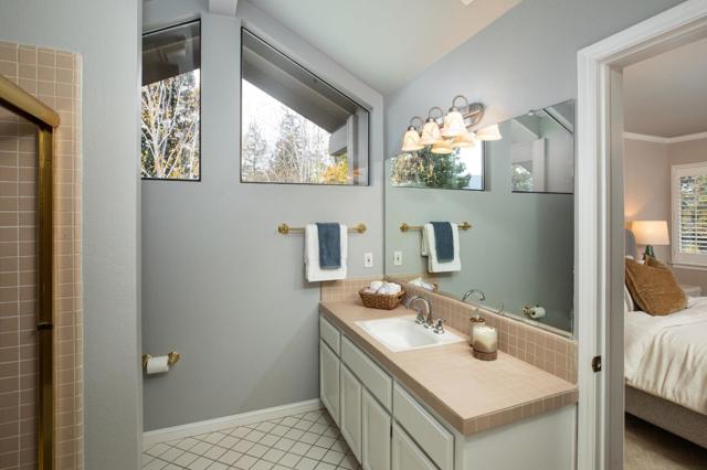 1464 Bullion Circle, San Jose CA: https://media.crmls.org/mediaz/f4da311c-b7d5-46af-b11b-abf28082c16a.jpg