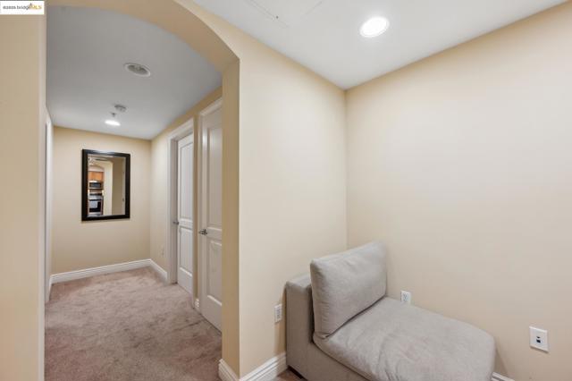 1310 Creekside Dr, Walnut Creek CA: https://media.crmls.org/mediaz/f4dad7e7-ef43-4bac-a6cc-b5133e66b5db.jpg