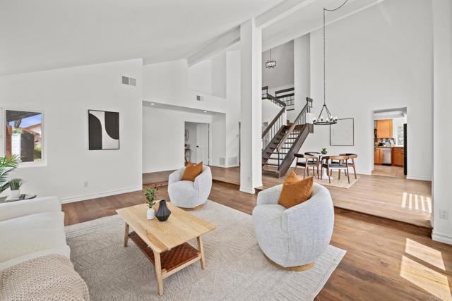 1033 Via Mil Cumbres, Solana Beach CA: https://media.crmls.org/mediaz/f4daed48-615c-43a5-9ebe-ee42d4151130.jpg