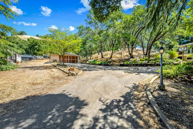 13700 Sycamore Drive, Morgan Hill CA: https://media.crmls.org/mediaz/f4db2f28-8ad5-40fd-98ad-2698e8e463b8.jpg