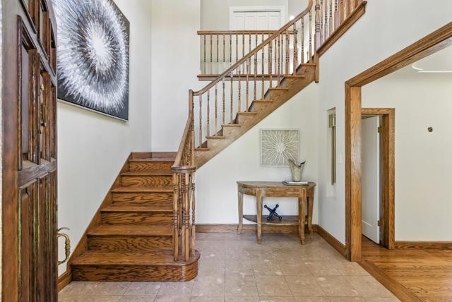 158 Oakdale Street, Redwood City CA: https://media.crmls.org/mediaz/f4db5ffa-1c9c-48c8-8adb-acc6592a7947.jpg