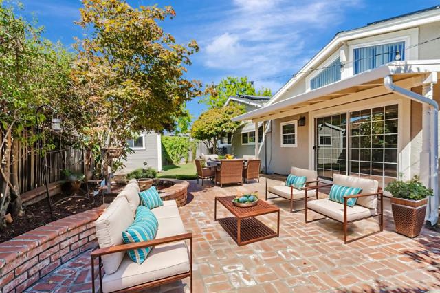 978 Woodgrove Lane, San Jose CA: https://media.crmls.org/mediaz/f4dc4c74-dad8-493c-8700-c0e24e1d69af.jpg