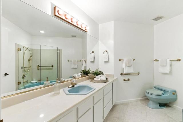 12391 Farr Ranch Court, Saratoga CA: https://media.crmls.org/mediaz/f4dcc04b-b85a-470e-bab8-181fc5a22fb4.jpg