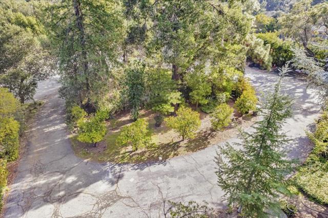 15041 Park Drive, Saratoga CA: https://media.crmls.org/mediaz/f4dd972e-ed71-40b4-b8b6-1c76b15d2cca.jpg