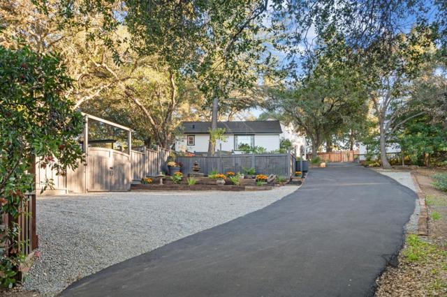 19050 Camino Barco, Saratoga CA: https://media.crmls.org/mediaz/f4de0919-fa32-4b9d-b36b-158d3d6c2b4e.jpg