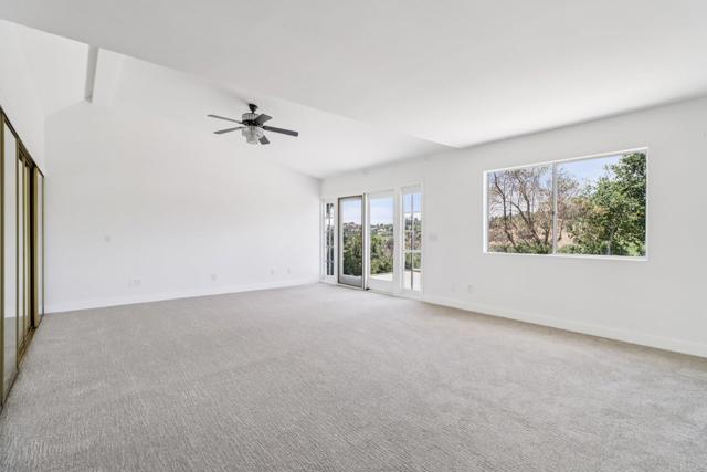 1797 99 Rabbit Hill, Fallbrook CA: https://media.crmls.org/mediaz/f4df097e-70d4-4cd6-8915-15038d6e7325.jpg