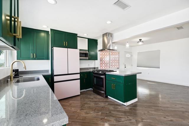 Image 8 of 46 For 8553 Gardena Rd