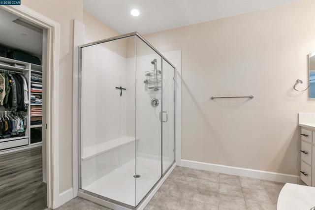 5420 Promontory Way, Antioch CA: https://media.crmls.org/mediaz/f4e07bf3-f521-4099-881e-f2ddbc23640e.jpg