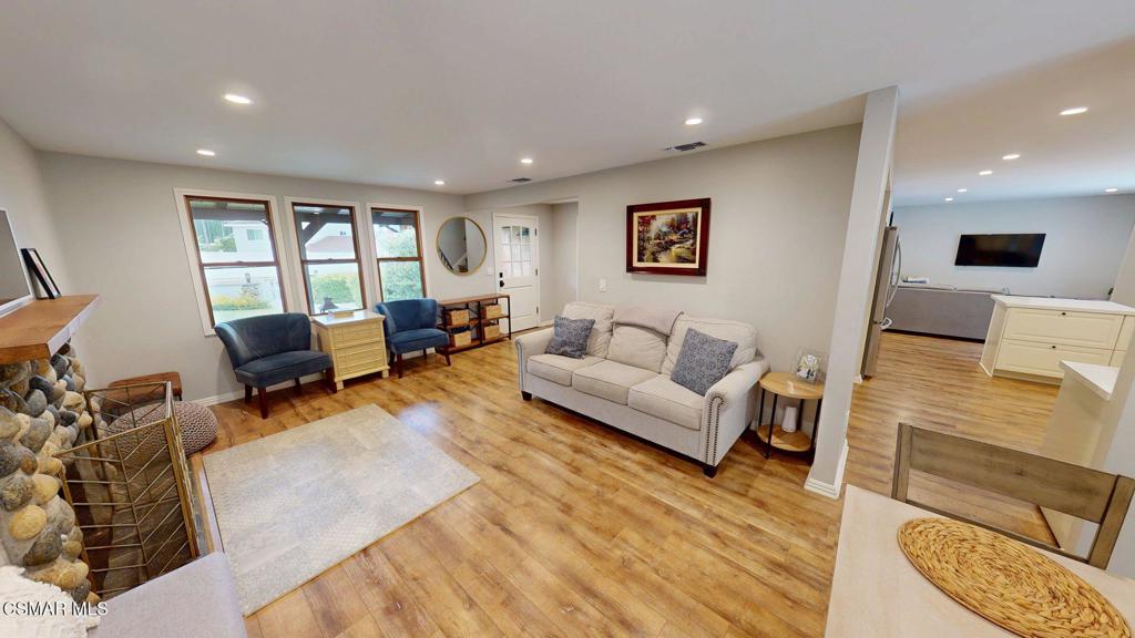 MLS #225003775 img 4