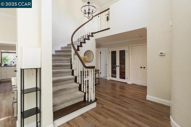 311 Valley High Dr, Pleasant Hill CA: https://media.crmls.org/mediaz/f4e238c6-9b23-404d-b2f5-64df847a8a77.jpg
