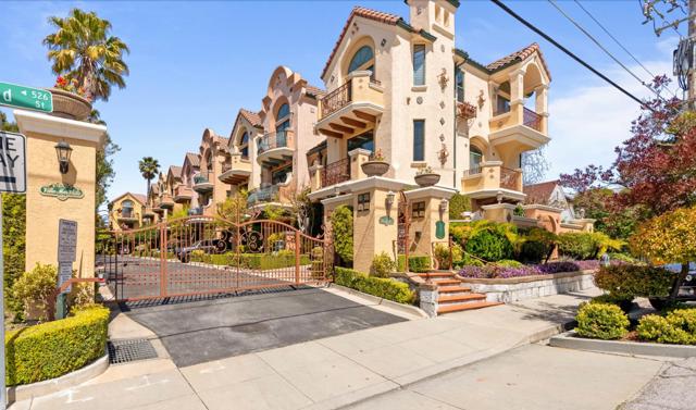 233 Villa Mar Vista, Santa Cruz CA: https://media.crmls.org/mediaz/f4e34dc9-6b00-43b4-b716-e0f715125491.jpg