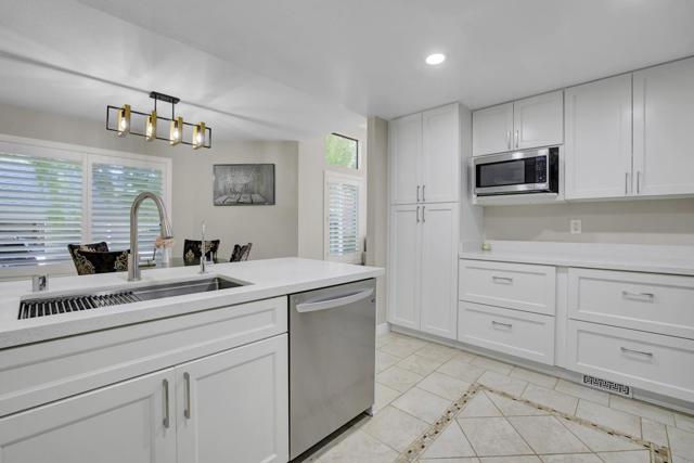 5391 Black Avenue, Pleasanton CA: https://media.crmls.org/mediaz/f4e419b9-6f87-4acf-9439-1dc52c220176.jpg