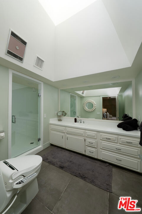550 N Arquilla Road, Palm Springs CA: https://media.crmls.org/mediaz/f4e53542-1760-4b2b-99c3-e263ec380318.jpg
