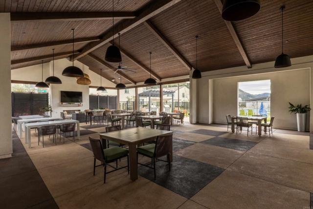 Detail Gallery Image 52 of 66 For 227 Canopy Trails Place, Fallbrook,  CA 92028 - 4 Beds | 2/1 Baths