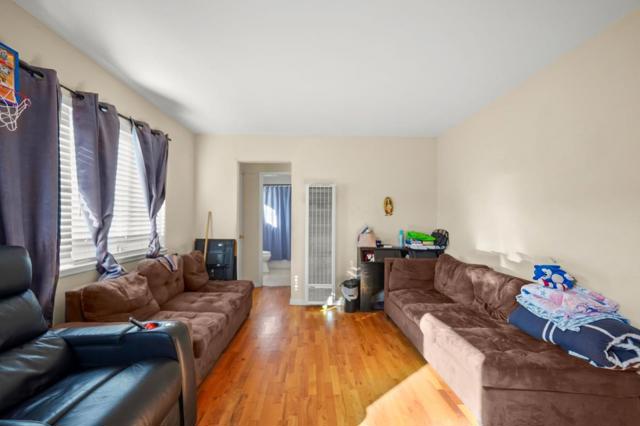 2421 Karen Drive, Santa Clara CA: https://media.crmls.org/mediaz/f4e57f15-7dc2-4802-a2ea-2d4b0cecf9b8.jpg