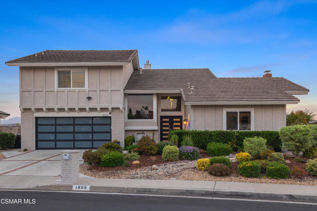 1660 Valecroft Avenue, Westlake Village CA: https://media.crmls.org/mediaz/f4e586e6-a5ac-4456-9b10-eb23d274d27e.jpg