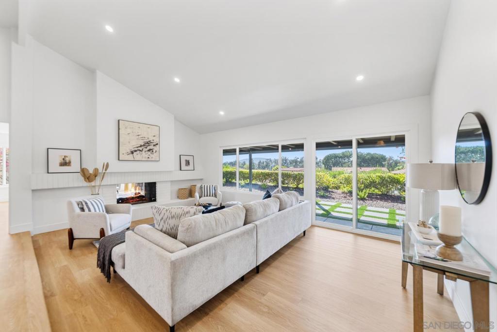 12624 Camino Emparrado - photo 4