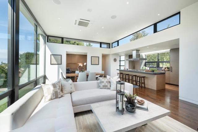 5 Drayton Road, Hillsborough CA: https://media.crmls.org/mediaz/f4e67ace-587c-49a4-9049-18e5b4a74a6c.jpg