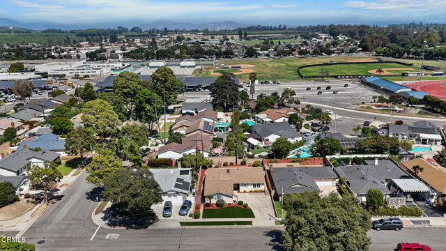 Detail Gallery Image 14 of 16 For 310 Harte Ave, Ventura,  CA 93003 - 3 Beds | 2 Baths