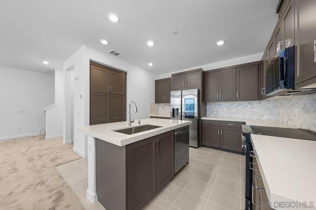 12236 Riley Lane, San Diego CA: https://media.crmls.org/mediaz/f4e8bd5c-c1f1-4125-82a1-b2cde8e65d18.jpg