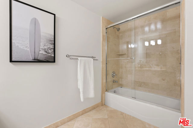 8238 W Manchester Avenue, Playa del Rey CA: https://media.crmls.org/mediaz/f4e964a6-3db6-44e3-b00c-5ae3fa453ec7.jpg