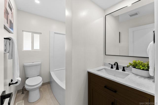 9255 N Magnolia, Santee CA: https://media.crmls.org/mediaz/f4e967cb-a011-41a1-abc5-a31bc8aa0d3b.jpg