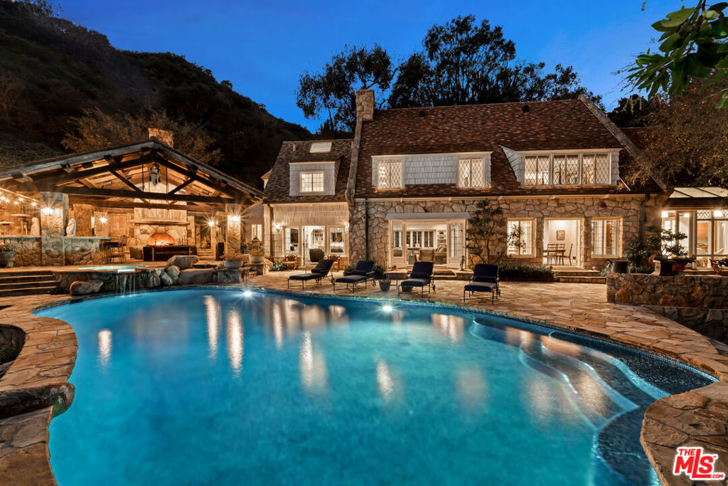 MLS #26845965 image #31