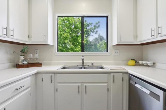 145 Albacore Lane, Foster City CA: https://media.crmls.org/mediaz/f4eaa1ae-e355-442c-b2fe-f451d5fb4727.jpg