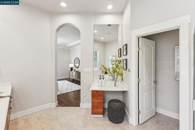 4280 Marietta Ct, Concord CA: https://media.crmls.org/mediaz/f4eb4f4f-5a32-4031-9770-9485cf8bfec4.jpg