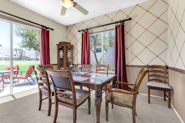 78079 Calle Norte, La Quinta CA: https://media.crmls.org/mediaz/f4ebad7f-7edf-4dae-80b1-524fa12502f5.jpg