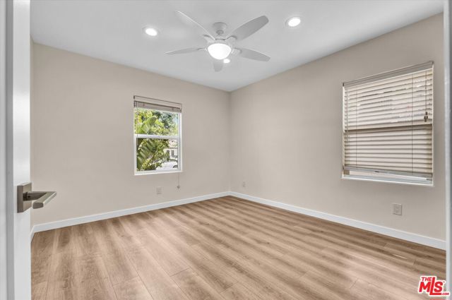 13964 La Maida Street, Sherman Oaks CA: https://media.crmls.org/mediaz/f4ec2043-18aa-4deb-ba58-0f9c6f24d256.jpg