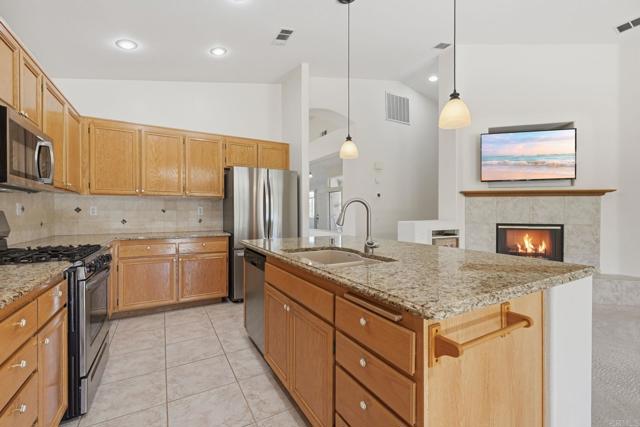 Detail Gallery Image 14 of 51 For 8899 Tobira Drive, Escondido,  CA 92026 - 3 Beds | 2 Baths