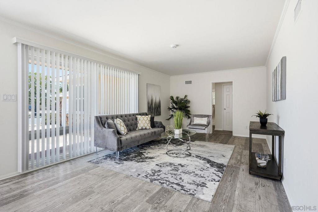 5422 Waring - photo 3