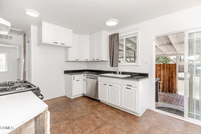 Detail Gallery Image 14 of 28 For 412 Blaine Ave, Fillmore,  CA 93015 - 2 Beds | 2 Baths