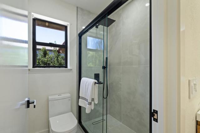 940 Cherry Glen Terrace, Fremont CA: https://media.crmls.org/mediaz/f4ef0b2f-a6ab-4a42-b730-9927c06c5b78.jpg