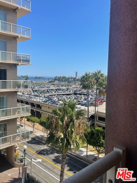 388 E Ocean Boulevard, Long Beach CA: https://media.crmls.org/mediaz/f4ef6618-db44-440e-b270-e4108dd6ce77.jpg