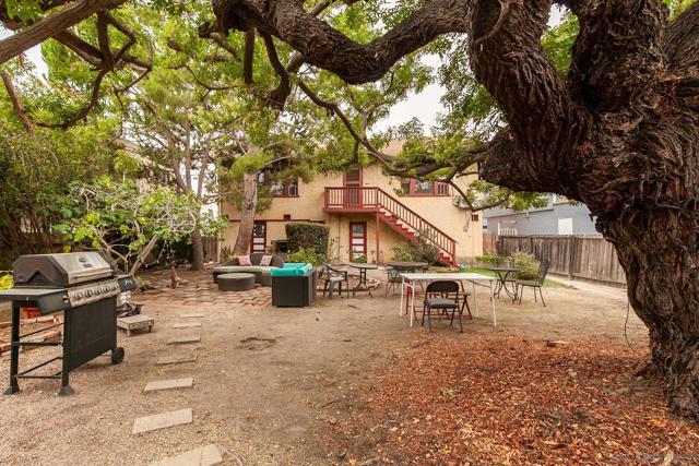 4438 44 Campus, San Diego CA: https://media.crmls.org/mediaz/f4f131f4-62aa-4d0c-a75d-c71e17f06b54.jpg