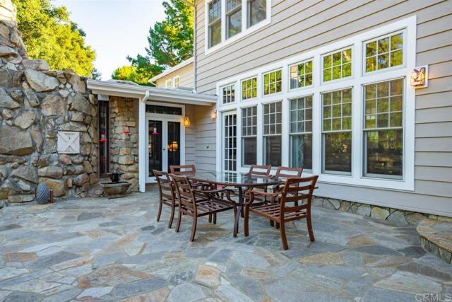 16635 Highland Valley Rd, Ramona CA: https://media.crmls.org/mediaz/f4f2f975-16a8-4a9f-a53d-333622524a05.jpg