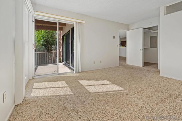 2600 TORRY PINES RD. #B27, La Jolla CA: https://media.crmls.org/mediaz/f4f30c54-5e53-421b-a1e7-cd3f156e8475.jpg