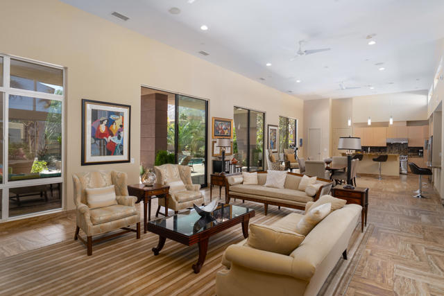 463 Lautner Lane, Palm Springs CA: https://media.crmls.org/mediaz/f4f6f083-3a79-4a0c-8c56-c681cae10815.jpg