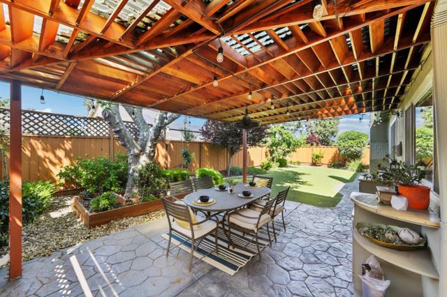 367 Curie Drive, San Jose CA: https://media.crmls.org/mediaz/f4f733e5-077e-4f20-b863-2a159ac748ac.jpg