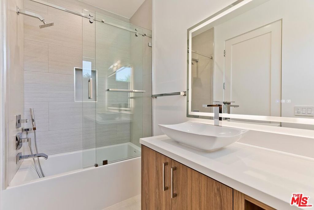 MLS #26857329 image #54