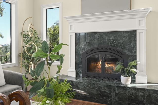 Image 12 of 52 For 783 Solana Dr