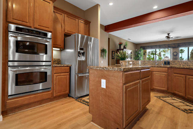 81083 Avenida Tres Lagunas, Indio CA: https://media.crmls.org/mediaz/f4f9596b-e066-4b52-b266-429ab30537b5.jpg