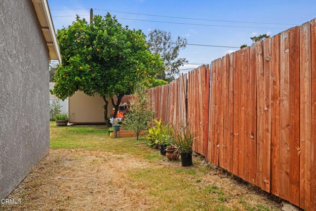 2203 Fawn Place, Ventura CA: https://media.crmls.org/mediaz/f4f9bd74-3ba7-4e6d-8235-8ef7b0863d7b.jpg