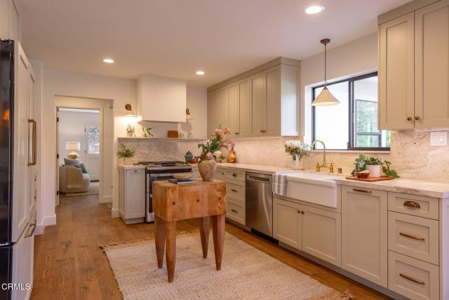 Detail Gallery Image 13 of 47 For 300 W Santa Ana St, Ojai,  CA 93023 - 5 Beds | 3/1 Baths