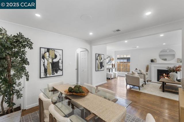 1806 Newell Ave, Walnut Creek CA: https://media.crmls.org/mediaz/f4fc4acc-e309-44a1-ab91-68de69fe0d89.jpg