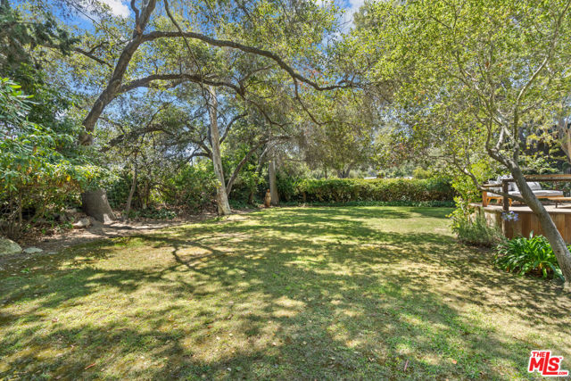 1234 Woodland Drive, Santa Paula CA: https://media.crmls.org/mediaz/f4fcba19-478e-4bb9-9d53-0c1b977e2854.jpg